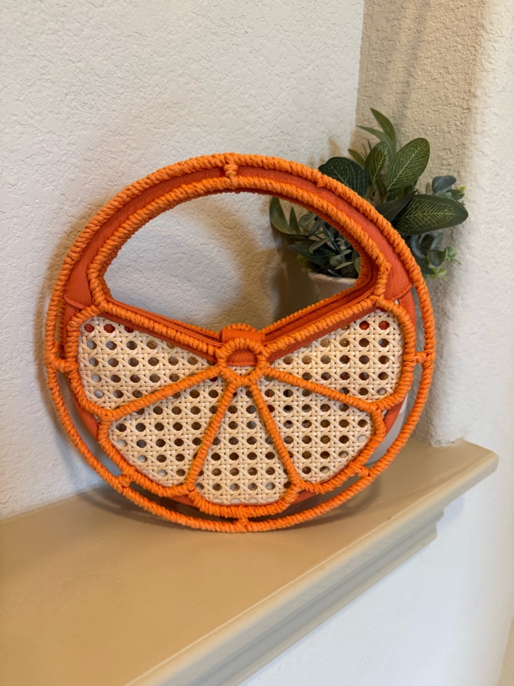 A new day RARE Handwoven Orange slice Rattan Circle Tote - Picture 2 of 5